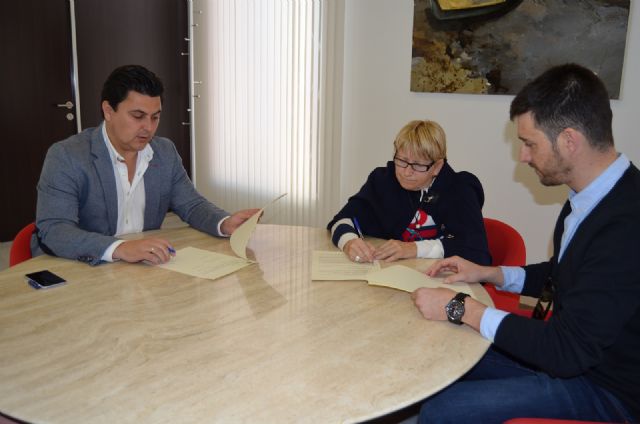 El Ayuntamiento aportará 2000 euros a la Asociación Parkinson Mar Menor a través de un convenio de colaboración - 1, Foto 1