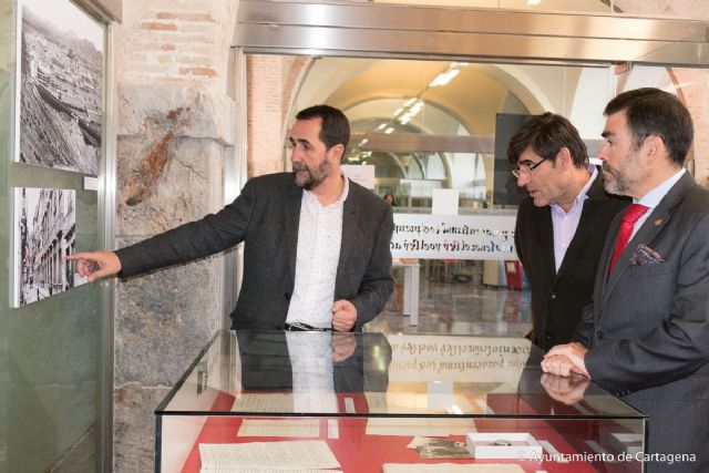 El Archivo Municipal muestra imágenes inéditas del Hundimiento del Sirio - 1, Foto 1