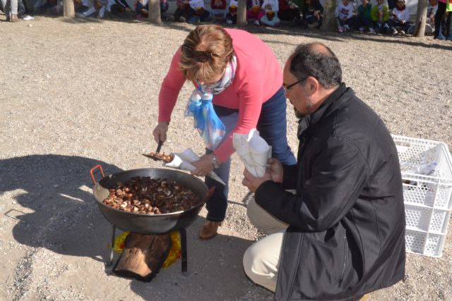 El colegio Las Lomas celebra su tradicional Castañada - 3, Foto 3