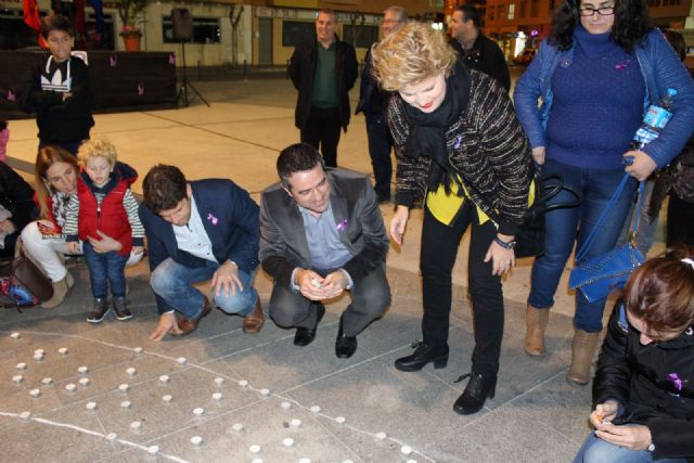 El entrenador de ElPozo Murcia Fútbol Sala, Duda, leyó en Alcantarilla el Manifiesto en el Día Internacional para eliminación de la Violencia de Género - 2, Foto 2