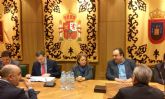 La consejera de Educación y Universidades se reúne con las directivas de la Cámara Oficial de Comercio y la Confederación de Organizaciones Empresariales de Lorca