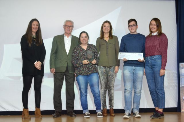 El IES Europa se convierte en el gran triunfador del certamen Corto con la violencia - 1, Foto 1