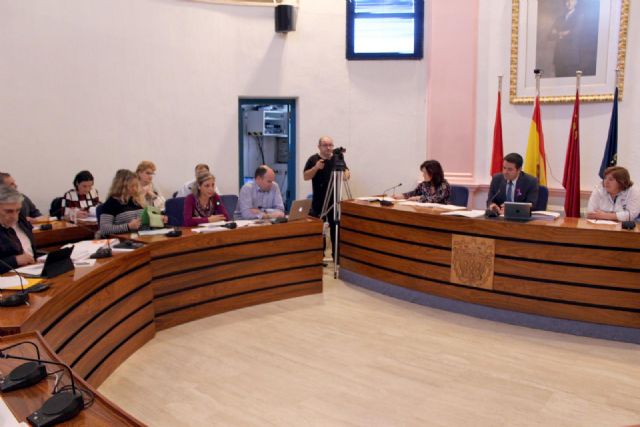 El Pleno del Ayuntamiento aprueba los presupuestos de 2016 presentados por el Equipo de Gobierno - 2, Foto 2