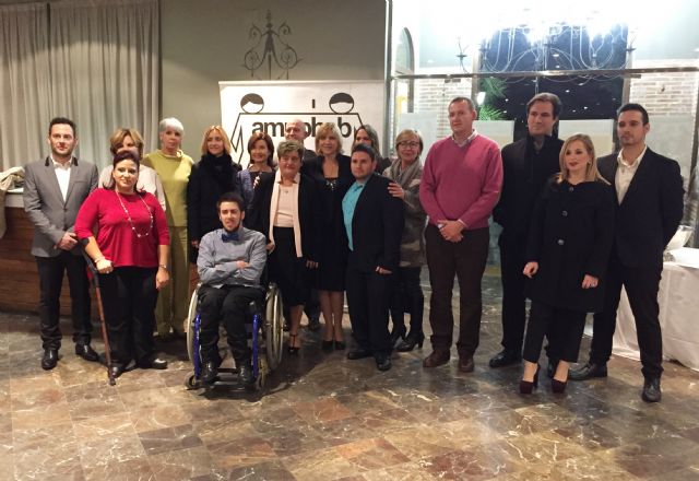 La consejera de Familia recibe la distinción de socia de honor de la Asociación de Padres e Hijos con Espina Bífida - 1, Foto 1