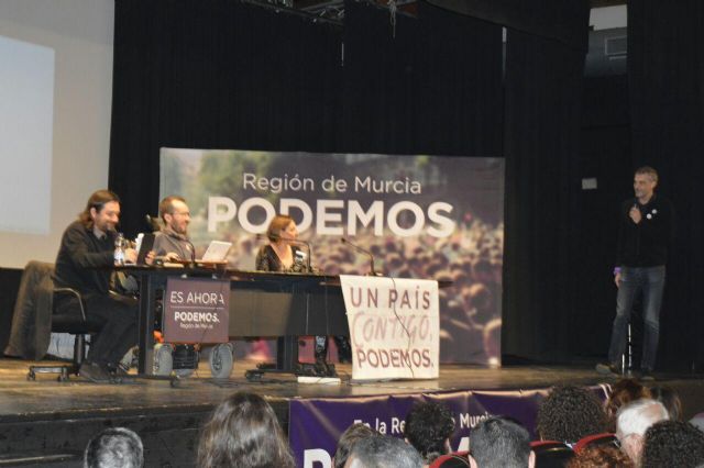 Echenique llena el centro cultural Ramón Alonso Luzzy de Cartagena con una polítca que emana de la ciudadanía - 1, Foto 1