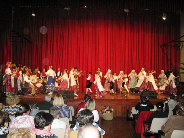 Numeroso público asiste al VI Festival Folklórico Infantil Ciudad de Totana - 1, Foto 1