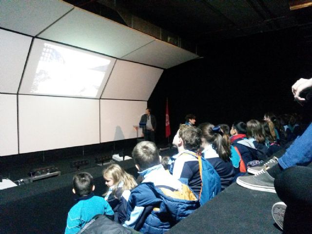 Un investigador de la UMU analiza en el marco de Oceans World Exhibition la contaminación marina en la Antártida - 1, Foto 1