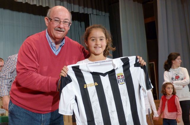 La ganadora del concurso de dibujo El Castillito-Salesianos renuncia a su premio - 4, Foto 4