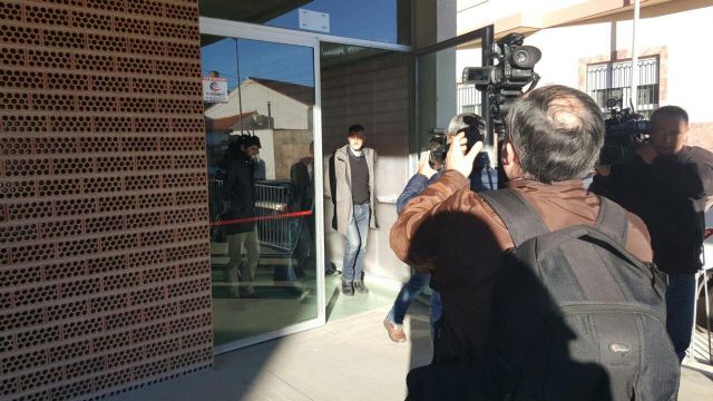 Urralburu: Pedro Antonio Sánchez pagó y aceptó como terminado un auditorio que no tiene ni butacas, ni telón, ni aseos - 3, Foto 3