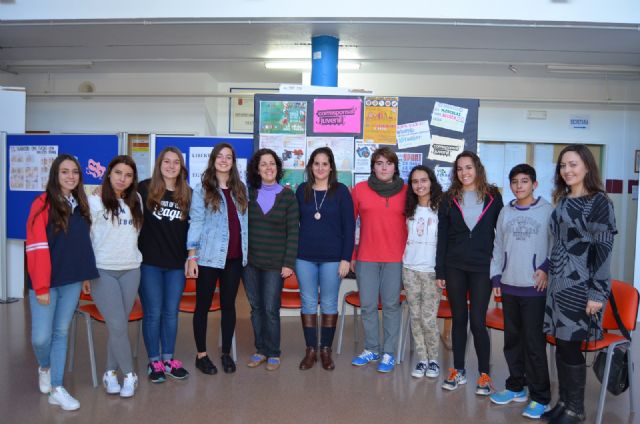 Renovación en los corresponsales juveniles locales - 2, Foto 2