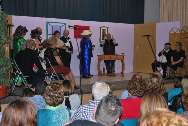 Masiva afluencia de vecinos en la clausura del Noviembre Cultural de La Aljorra - 3, Foto 3