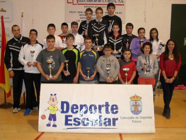 57 escolares participaron en la Fase Local de Tenis de Mesa de Deporte Escolar