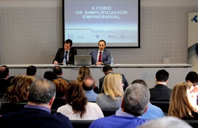 La Comunidad impulsa la agilización de trámites para la constitución de empresas en los municipios - 1, Foto 1