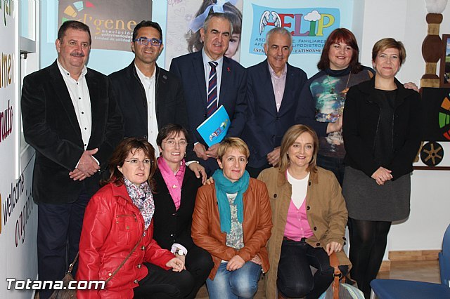 González Tovar: Tenemos que apostar más por la investigación porque si no, no hay posibilidad de avanzar - 2, Foto 2