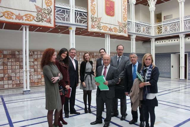 Los presupuestos de Hacienda se centran en la bajada de impuestos y en un nuevo modelo de Administración pública - 1, Foto 1