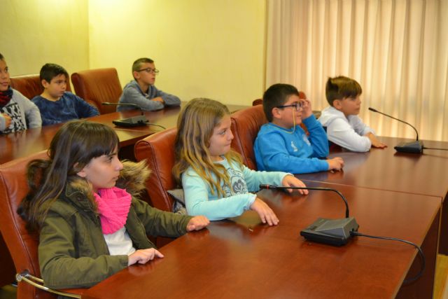 Los escolares aguileños visitan el ayuntamiento - 3, Foto 3