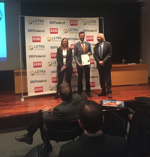 Portavoz recibe un oro y una selección en la gala de los Premios Letra - 1, Foto 1