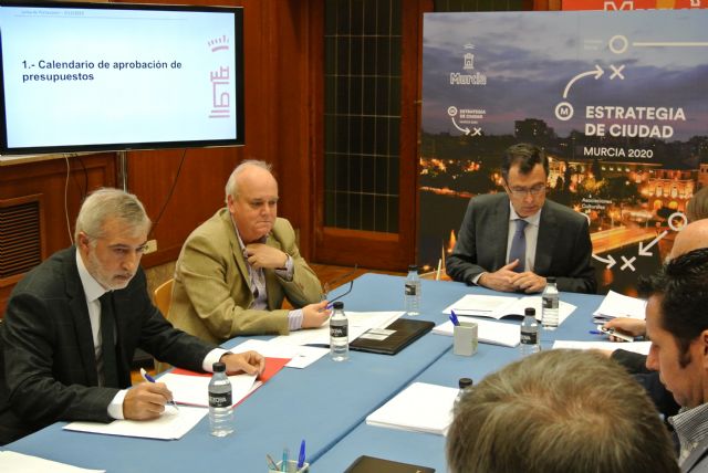 Martínez-Oliva propone a los grupos municipales un calendario para aprobar los Presupuestos antes de fin de año - 1, Foto 1