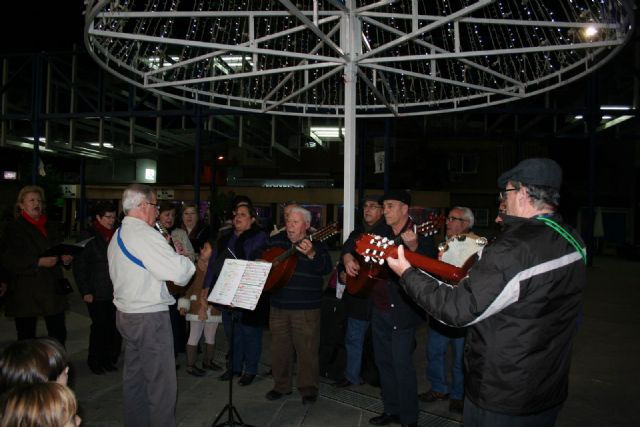 Desde esta noche ya luce el alumbrado navideño en Alcantarilla - 4, Foto 4