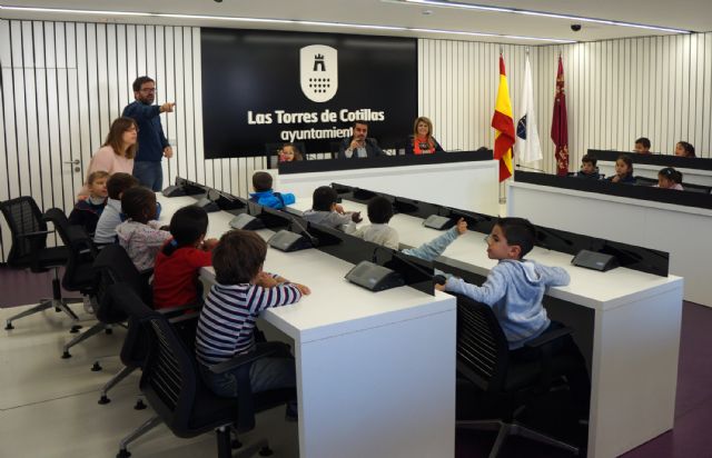 Pleno infantil para celebrar la Constitución en Las Torres de Cotillas - 1, Foto 1