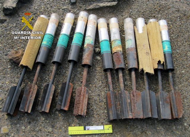 La Guardia Civil destruye materiales pirotécnicos hallados en una vivienda de Villanueva del Río Segura - 1, Foto 1