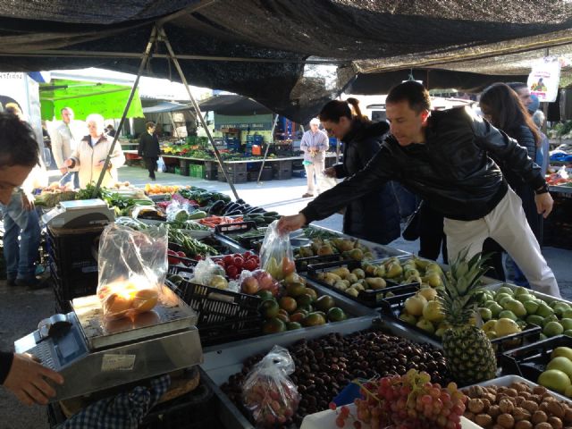 El Ayuntamiento anima a los lorquinos a realizar sus compras en nuestra ciudad - 2, Foto 2