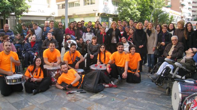 La consejera de Familia e Igualdad de Oportunidades visita la residencia Luis Valenciano - 2, Foto 2