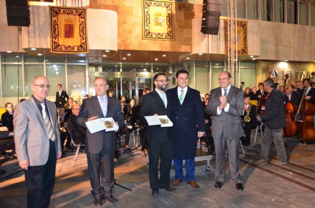 El presidente regional, Pedro Antonio Sánchez compartió con los vecinos de San Javier la festividad de San Francisco Javier - 4, Foto 4