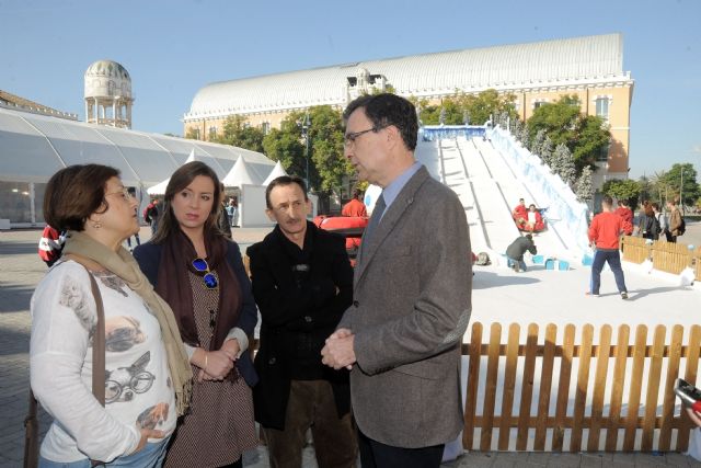 La Feria Blanca convierte el Cuartel de Artillería en sede de la Navidad del Barrio del Carmen - 2, Foto 2
