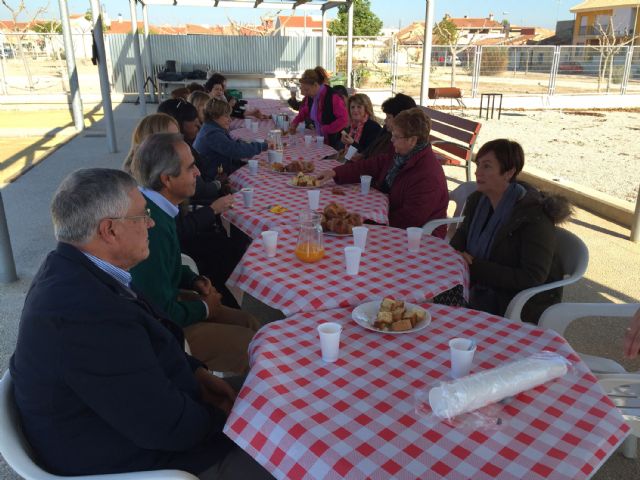 Los voluntarios torreños celebran su Día Internacional con los usuarios del servicio - 1, Foto 1