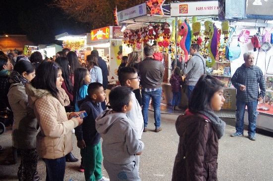 El “Día del Niño” congrega a centenares de niños y niñas - 3, Foto 3