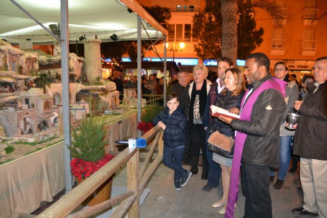 San Pedro del Pinatar da la bienvenida a la Navidad con la apertura del belén y el encendido de las luces - 2, Foto 2