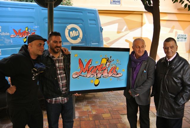 Entra en funcionamiento la primera Oficina del Grafiti de España, situada en la Plaza de los Apóstoles - 2, Foto 2