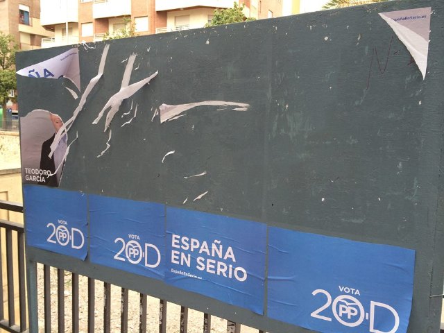 Denuncian actos vandálicos en los carteles de propaganda electoral del PP, Foto 1