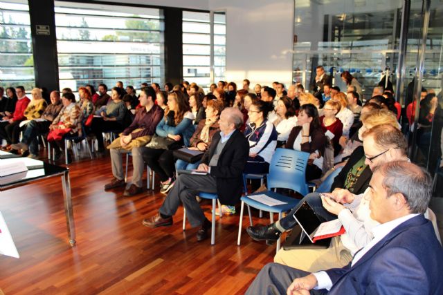 Gran asistencia a la Jornada de Empleo y Emprendimiento celebrada ayer en Alcantarilla - 3, Foto 3