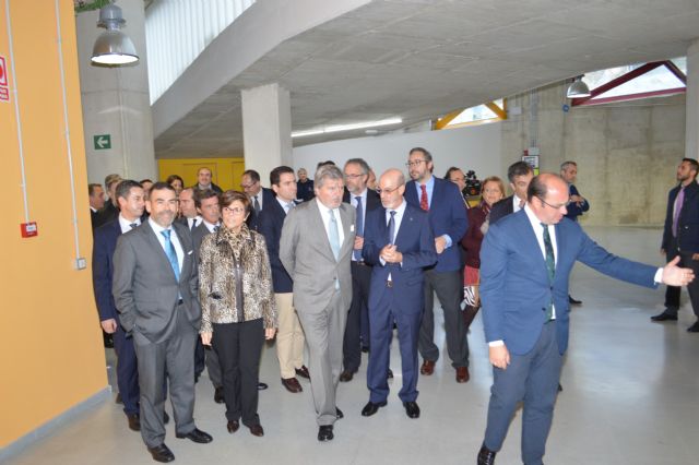 El ministro de Educación reconoce el valor de la Red de Cátedras de la UPCT para crear empleo y fomentar el talento - 3, Foto 3