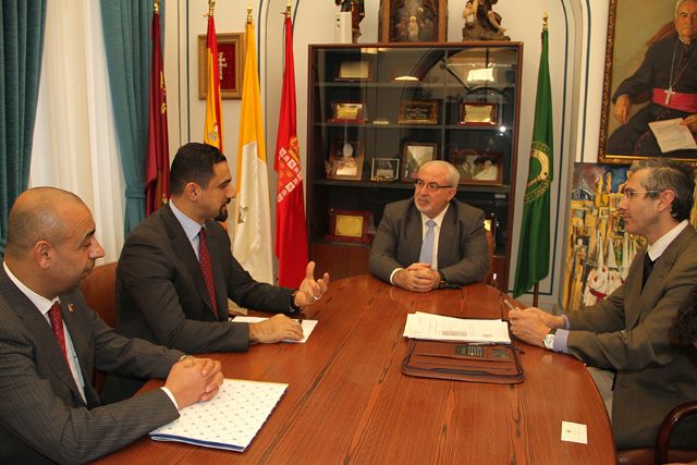 El cónsul de Jordania visita la UCAM - 1, Foto 1