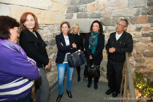 La Asociación Prometeo realiza un Belén para esta Navidad - 1, Foto 1