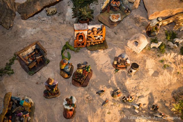 La Asociación Prometeo realiza un Belén para esta Navidad - 4, Foto 4