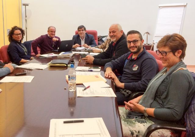 El equipo de gobierno acuerda una oferta de empleo público de 200 plazas para 2015 - 1, Foto 1