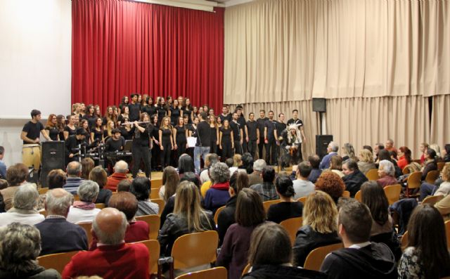 La Coral de la Universidad de Murcia presenta su concierto 'Rumbo a Broadway' en Puerto Lumbreras - 1, Foto 1