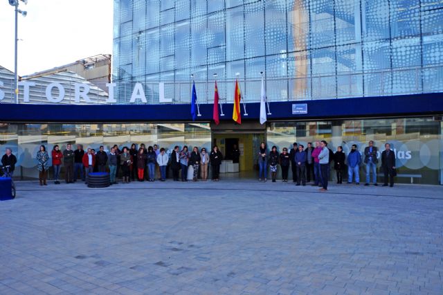 Las Torres de Cotillas homenajea a los policías asesinados en Afganistán con un minuto de silencio - 2, Foto 2