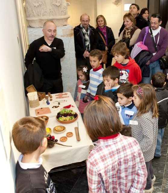 El Teatro Romano felicita la Navidad y Saturnalia - 1, Foto 1