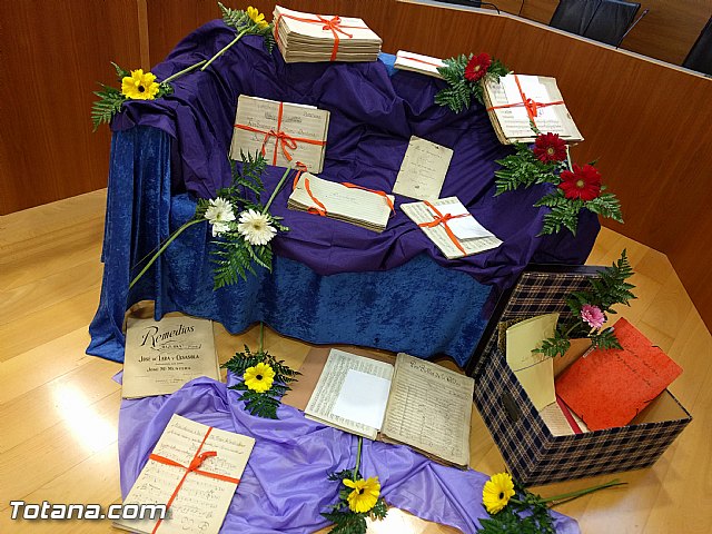 El Archivo municipal recibe documentos donados por los herederos del ilustre historiador Jos Mara Munuera y Abada, Hijo Adoptivo de Totana - 1