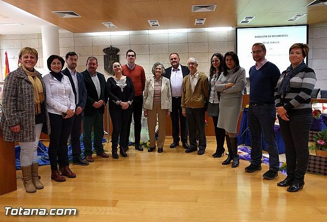 El Archivo municipal recibe documentos donados por los herederos del ilustre historiador Jos Mara Munuera y Abada, Hijo Adoptivo de Totana - 37