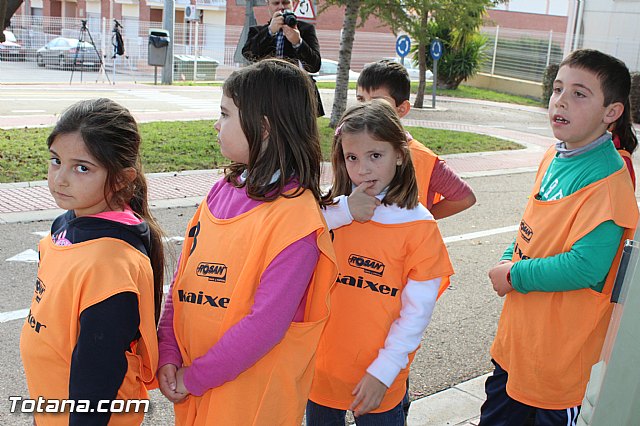 Cerca de 3.000 alumnos de once colegios de Totana participarn este curso 2015/16 en el programa de Educacin Vial que coordina la Polica Local - 15