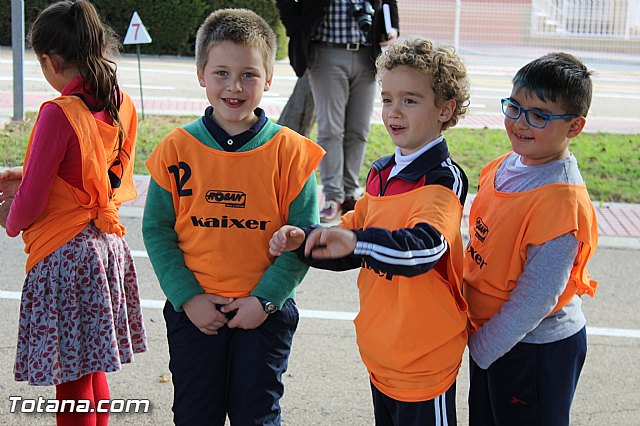 Cerca de 3.000 alumnos de once colegios de Totana participarn este curso 2015/16 en el programa de Educacin Vial que coordina la Polica Local - 16