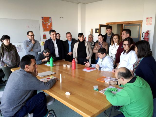 El PP aboga por el acceso al mercado laboral y la educación para la no discriminación de las personas con capacidades diferentes - 2, Foto 2