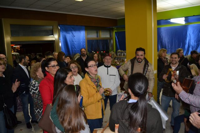 Los moraos vuelven a exponer su Belén al público - 1, Foto 1