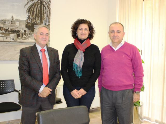 La consejera de Presidencia mantiene un encuentro con el alcalde de Ojós - 1, Foto 1